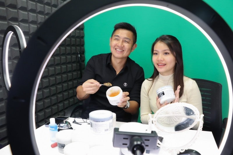 3次創業失敗,我這樣活過來!印尼台灣人真心話:學會在地語言,你才能抓到商機