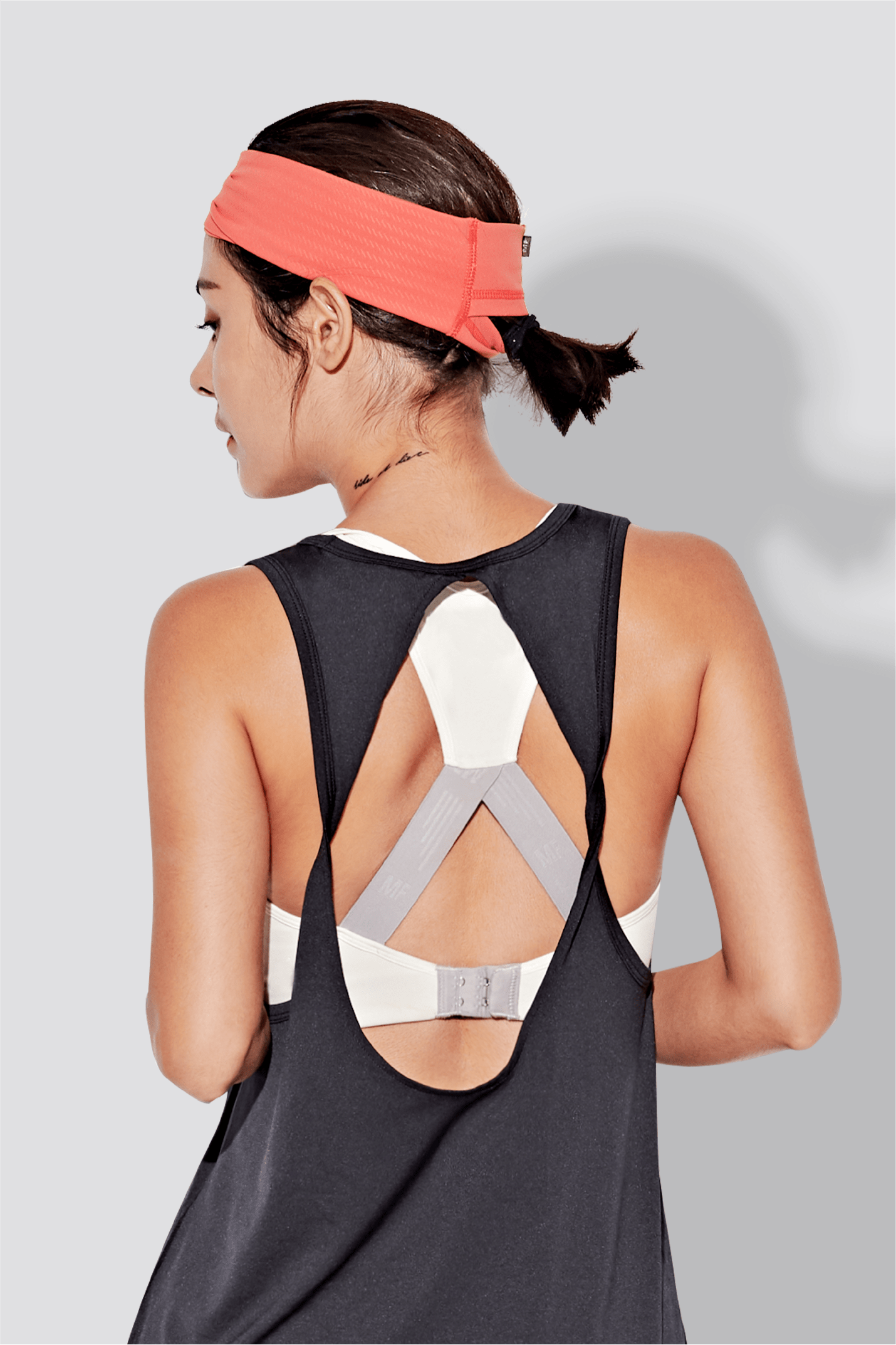 Twist & Toil Tank - Black